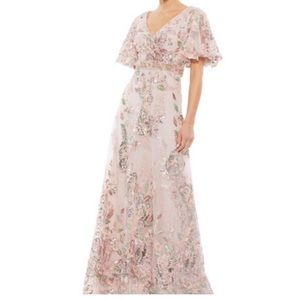 Mac Duggal Pink Allover Beaded gown 12 NWT Beautiful detail MOB